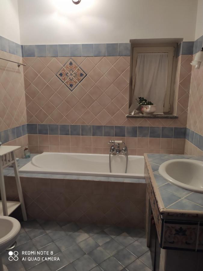 Il Poggio Degli Ulivi Apartman Trevignano Romano Kültér fotó