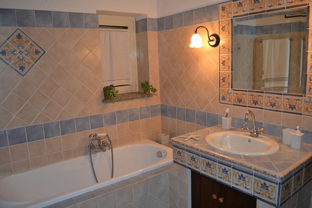 Il Poggio Degli Ulivi Apartman Trevignano Romano Szoba fotó