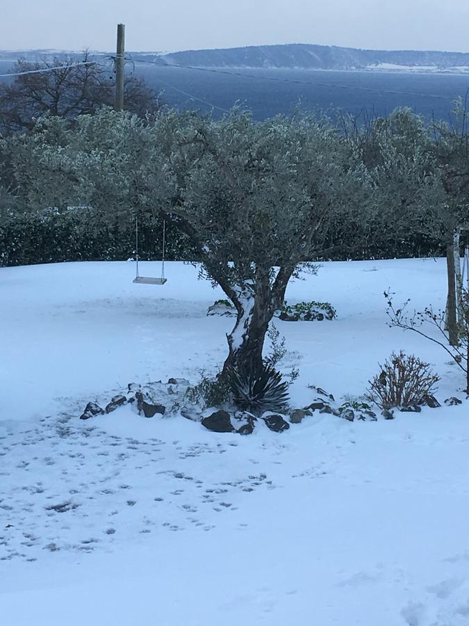 Il Poggio Degli Ulivi Apartman Trevignano Romano Kültér fotó