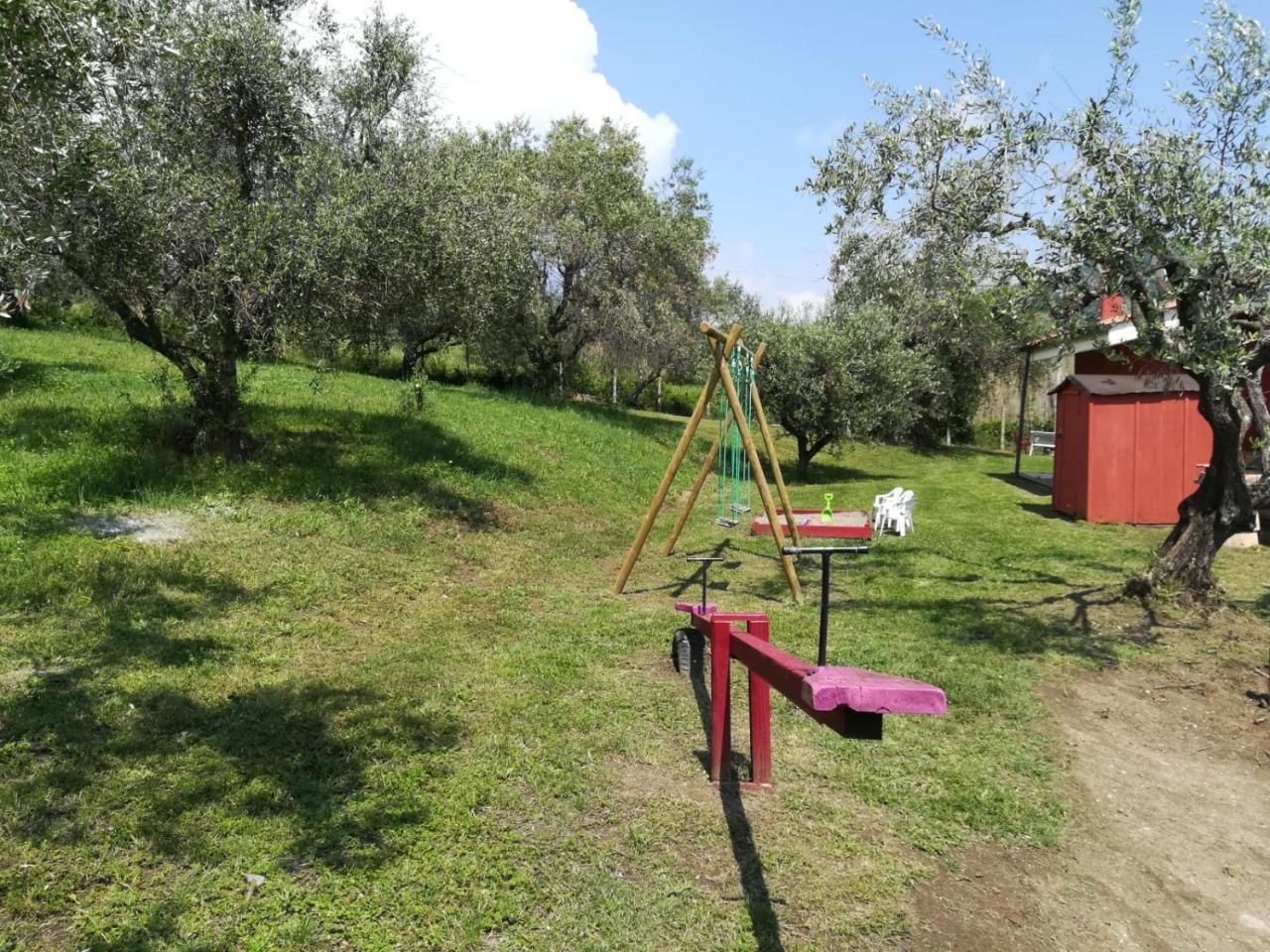 Il Poggio Degli Ulivi Apartman Trevignano Romano Kültér fotó