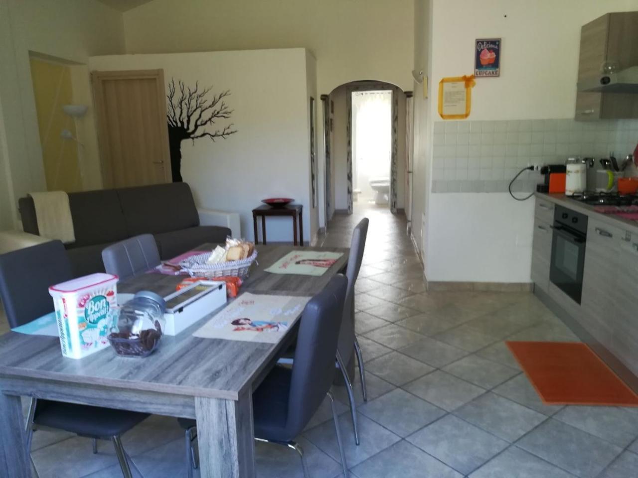Il Poggio Degli Ulivi Apartman Trevignano Romano Kültér fotó